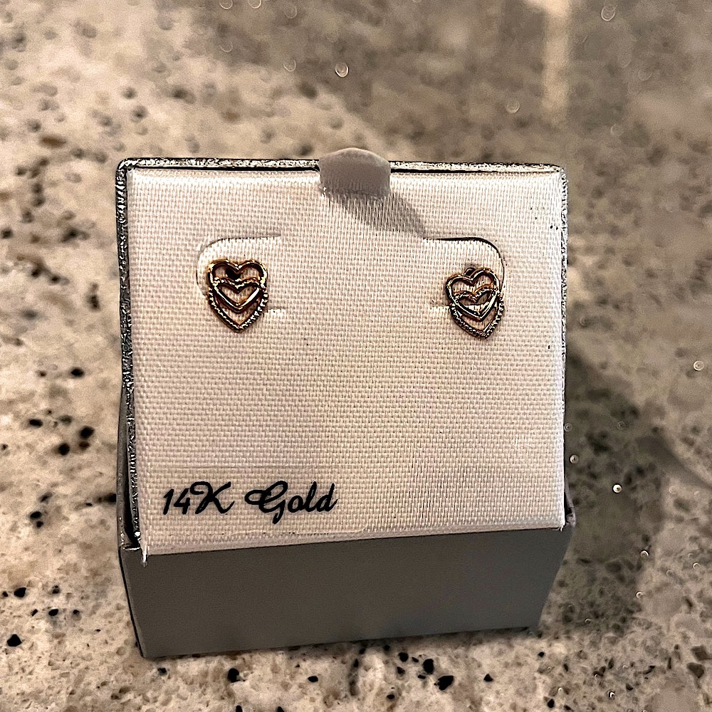 Everlasting Gold 14k gold heart earrings